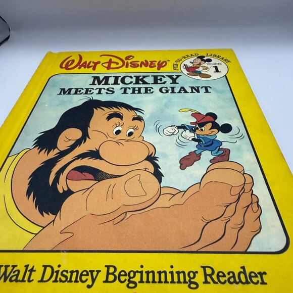 Vintage Mickey Meets the Giant Walt Disney Fun-To-Read Library Volume 1 - 1986 - Picture 2 of 5